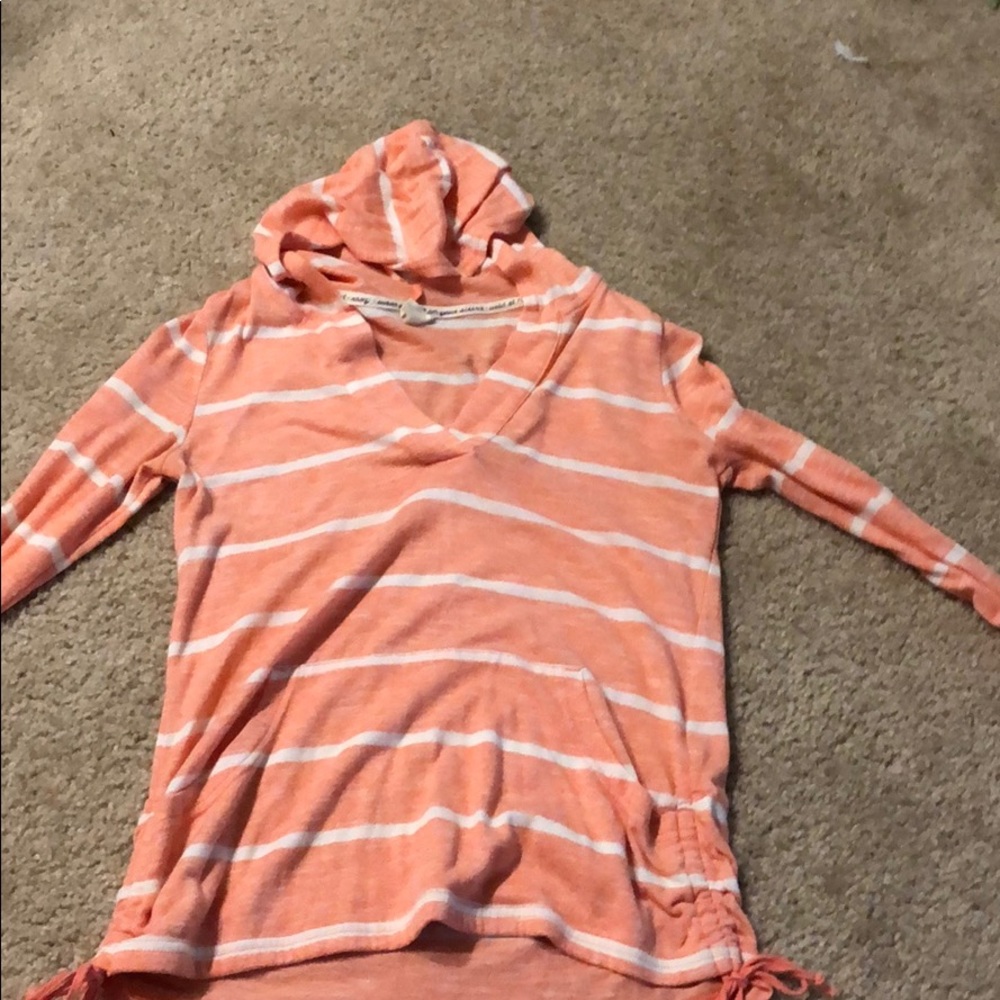Super cute long sleeve shirt
